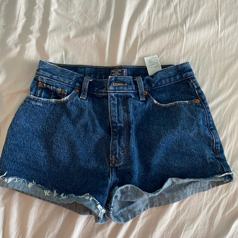 Dark wash shorts Abercrombie & Fitch